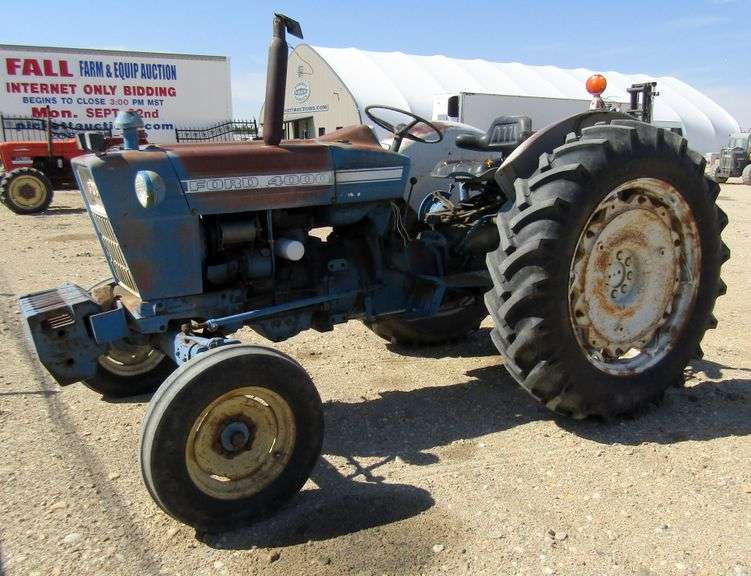 U-229 Ford 4000 Tractor