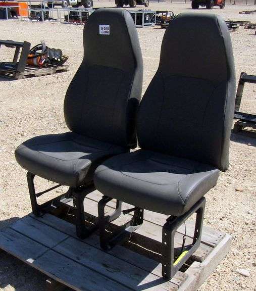 U-240 International Bucket Seats