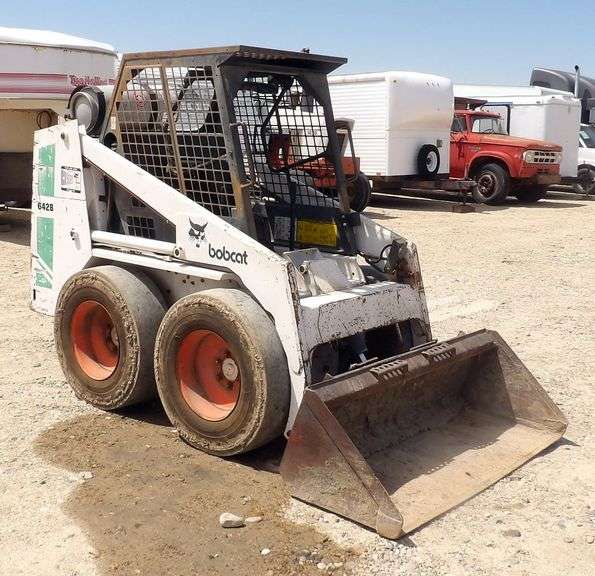 R-1491 Bobcat 642B Skid Steer