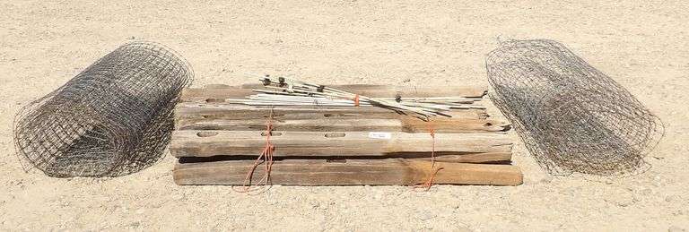 R-1253 Fence Posts & Fencing