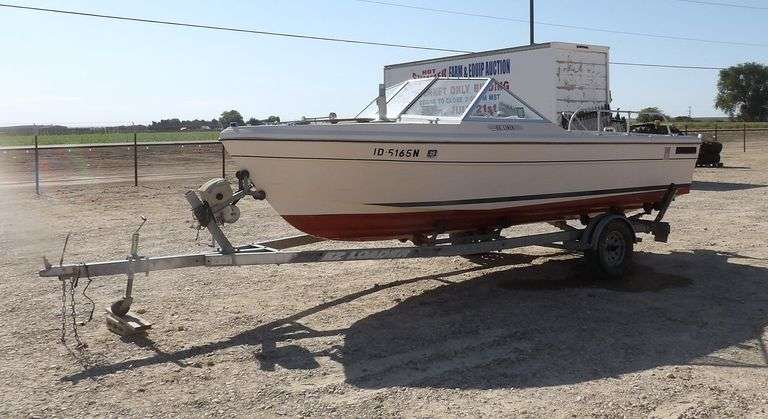R-1495 1986 Bayliner 17' Boat