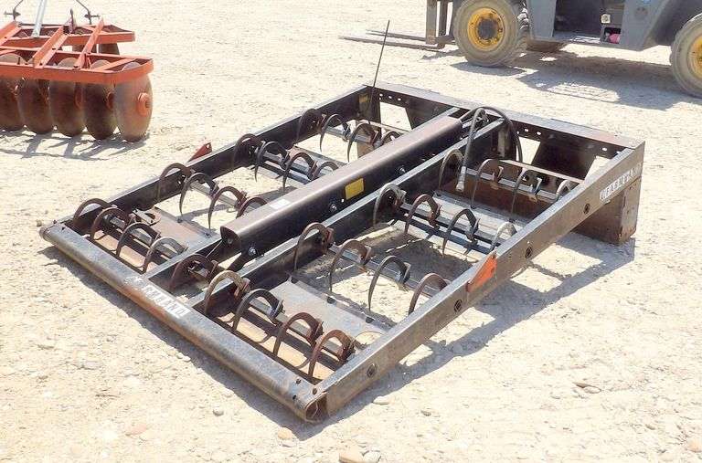 R-1503 Farmhand Bale Grapple
