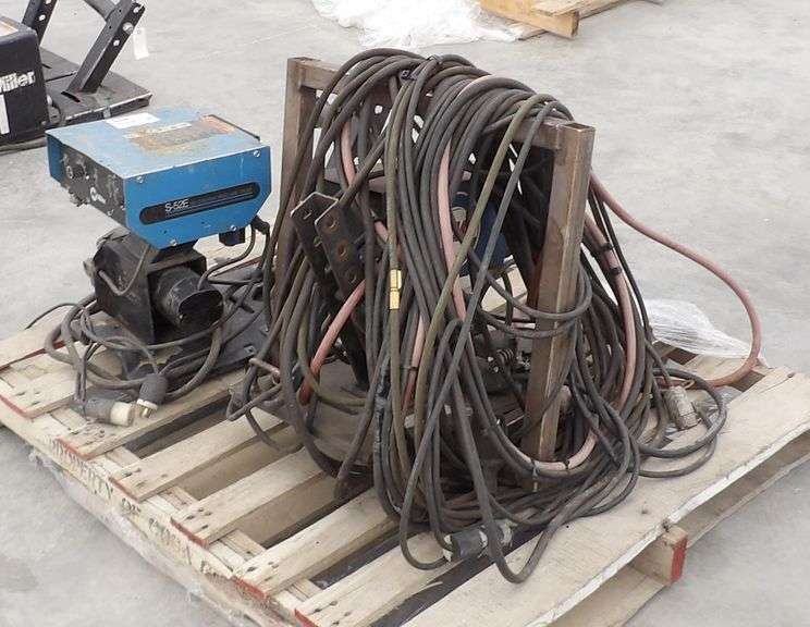 R-1470  Miller Wire Feeders (2)