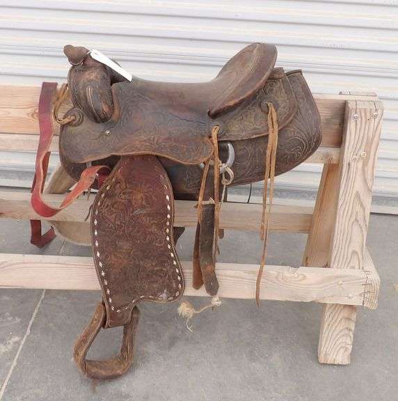R-1372 Saddle