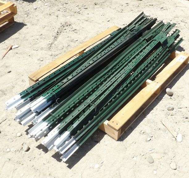 R-1388 T-Posts