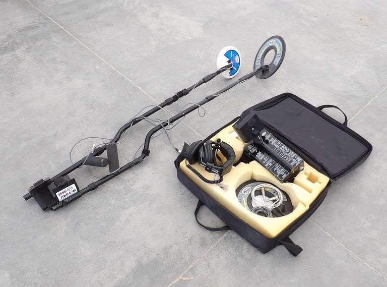 R-1342 Metal Detectors