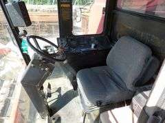 R-1498 Case International 1660 Combine