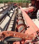 R-1498 Case International 1660 Combine