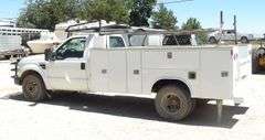 R-1566 2008 Ford F350 Service Pickup