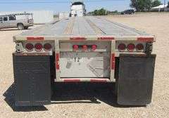 R-1432 1974 Raven Flatbed Trailer