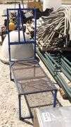 R-1212 Goat Trimming Stand