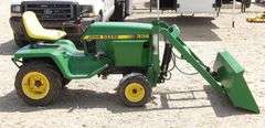 R-1426 John Deere 332 Lawn Tractor