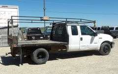 R-1537 2007 Ford F350 Flatbed Pickup