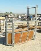 R-1435 Roping Chute