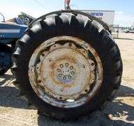 U-229 Ford 4000 Tractor