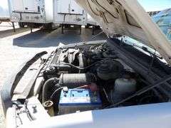 R-1537 2007 Ford F350 Flatbed Pickup