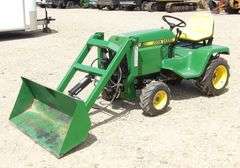 R-1426 John Deere 332 Lawn Tractor