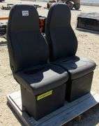 U-241 International Bucket Seats