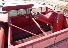 R-1498 Case International 1660 Combine
