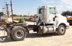 R-1350 2001 International Truck