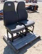 U-240 International Bucket Seats