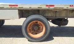 R-1432 1974 Raven Flatbed Trailer
