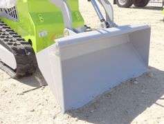 U-101 LandHero Mini Skid Steer Loader
