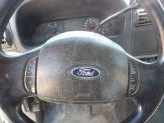 R-1537 2007 Ford F350 Flatbed Pickup