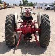 R-1492 Ford 801 Powermaster Tractor