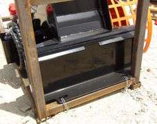 R-1016 Mini Skid Steer Breaker