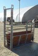 R-1435 Roping Chute
