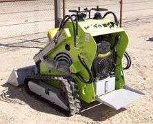 U-102 LandHero Mini Skid Steer Loader