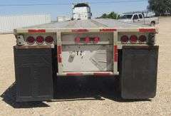 R-1432 1974 Raven Flatbed Trailer