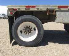 R-1432 1974 Raven Flatbed Trailer