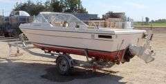 R-1495 1986 Bayliner 17' Boat