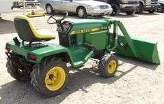 R-1426 John Deere 332 Lawn Tractor