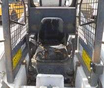 R-1491 Bobcat 642B Skid Steer