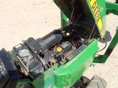 R-1426 John Deere 332 Lawn Tractor