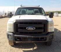 U-202 2011 Ford F250 Flatbed Pickup