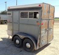 R-1460 1981 Circle J Western 2 Horse Trailer