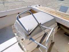 R-1495 1986 Bayliner 17' Boat