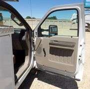 R-1566 2008 Ford F350 Service Pickup