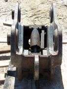 R-1553 JRB Excavator Quick Attach