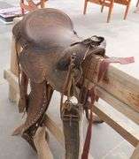 R-1372 Saddle