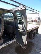 R-1537 2007 Ford F350 Flatbed Pickup