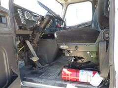 R-1350 2001 International Truck