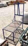 R-1212 Goat Trimming Stand