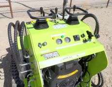 U-102 LandHero Mini Skid Steer Loader