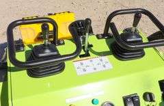 U-102 LandHero Mini Skid Steer Loader
