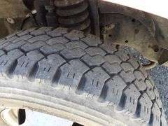 R-1566 2008 Ford F350 Service Pickup